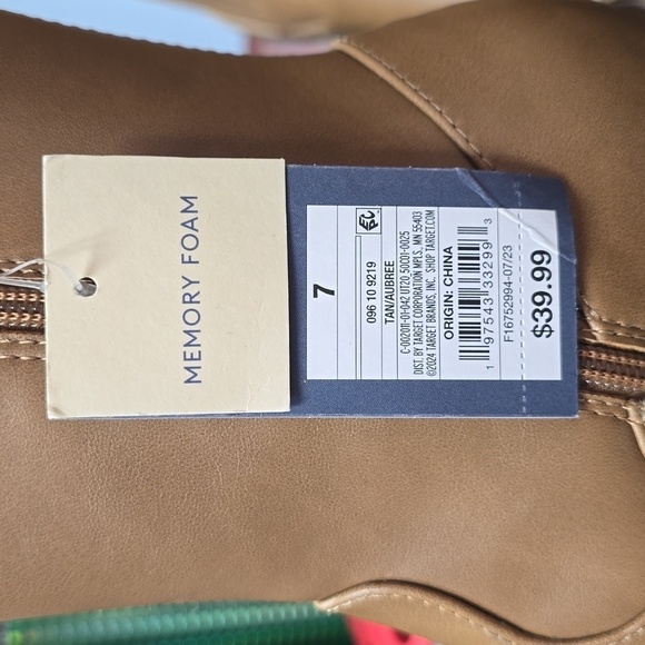 Women's Aubree Ankle Boots | Universal Thread | 7 - Picture 7 of 7